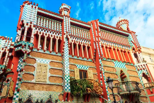 Z czego słynie Hiszpania? Architektura, tapas i fiesty