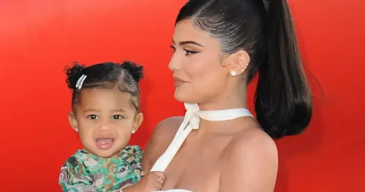 Kylie Jenner dzieci - Co wiesz o Stormi i Aire?
