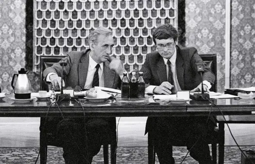 Reforma Balcerowicza - terapia szokowa, która zmieniła Polskę