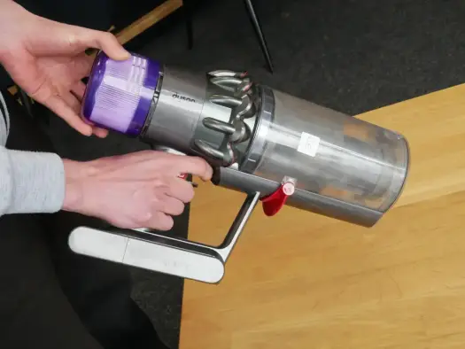 Jak wyczyścić filtr w Dyson Airwrap - Przywróć pełną moc nadmuchu