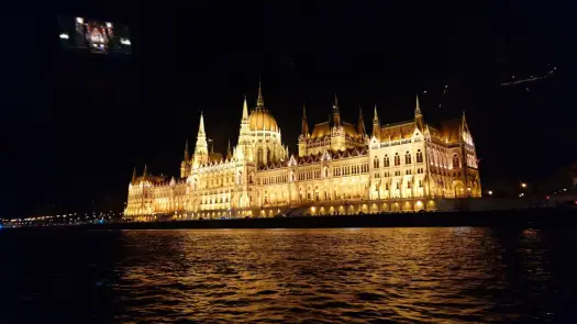 Rejs po Dunaju w Budapeszcie - jaki wybrać? Przewodnik