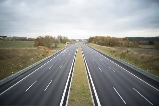 Autostrady w Niemczech - Czy są płatne? Poznaj aktualne zasady jazdy