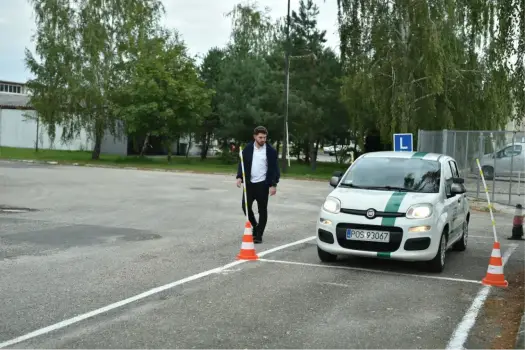 Egzamin na kategorię A - jak zdać plac i ruch drogowy?