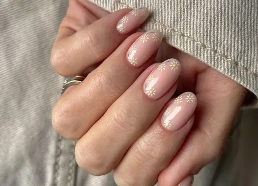 Wielkanocny manicure - Świeże wzory, które nosisz dłużej!