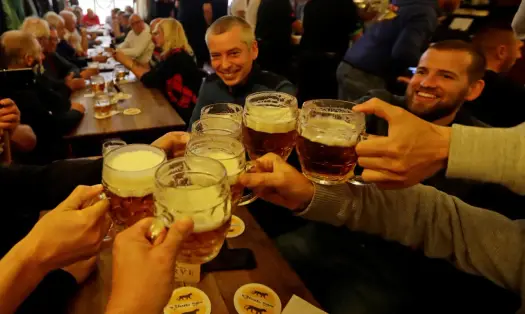 Piwo w Czechach - Ceny, Przelicznik PLN i Jak Nie Przepłacić