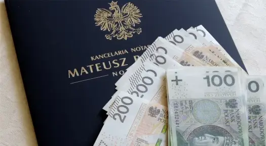 Podatek od darowizny - Jak go uniknąć? Grupy, kwoty, formalności