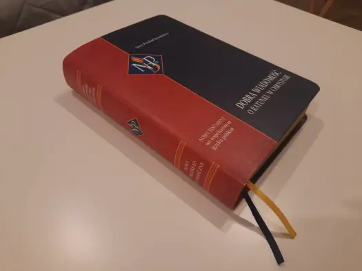 Przekład Biblii do modlitwy i studium - jak wybrać?