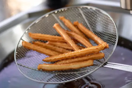Churros - Co to, jak zrobić i dlaczego to nie faworki?