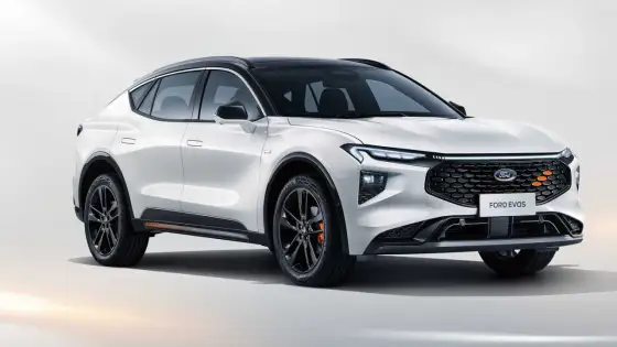 Ford Evos - Crossover przyszłości? Czy warto go sprowadzić?