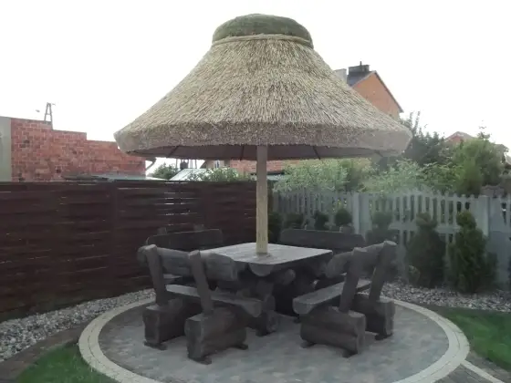 Parasol ogrodowy z trzciny - Jak go zbudować i uniknąć błędów?