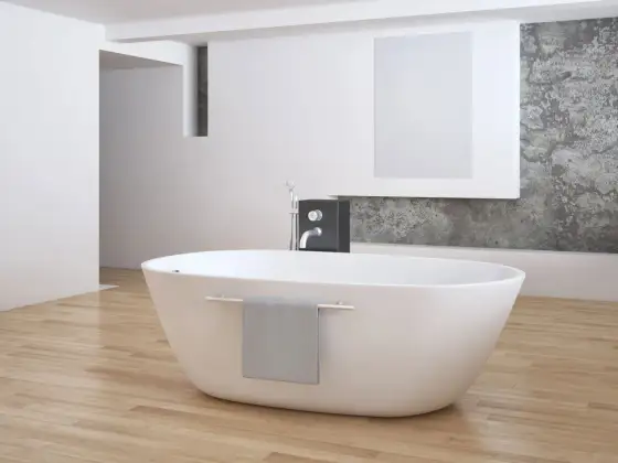 Freistehende Badewanne im Bad - Platz, Technik und Kosten