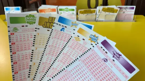 Kaskada online: Jak grać, wygrać 250 000 zł i wypłacić środki?