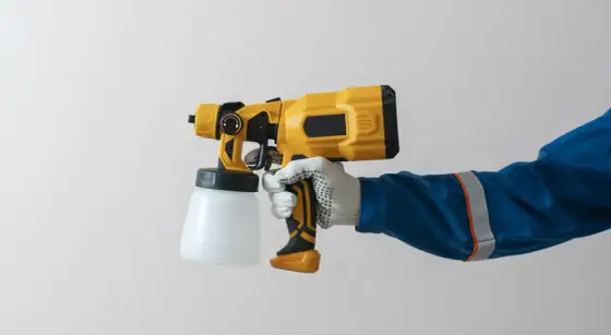 Verniciatura a spruzzo, quando conviene davvero e come farla bene