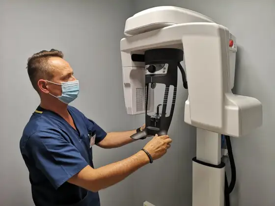 Tomografia stożkowa (CBCT) - Kiedy warto ją zrobić?