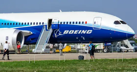 Boeing 787 Dreamliner - Czy naprawdę jest wygodniejszy?