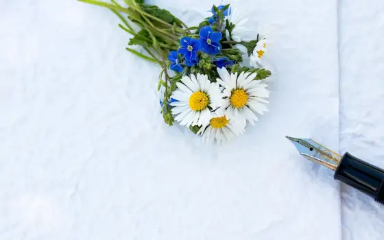 Podziękowania za życzenia urodzinowe - Jak napisać je naturalnie?