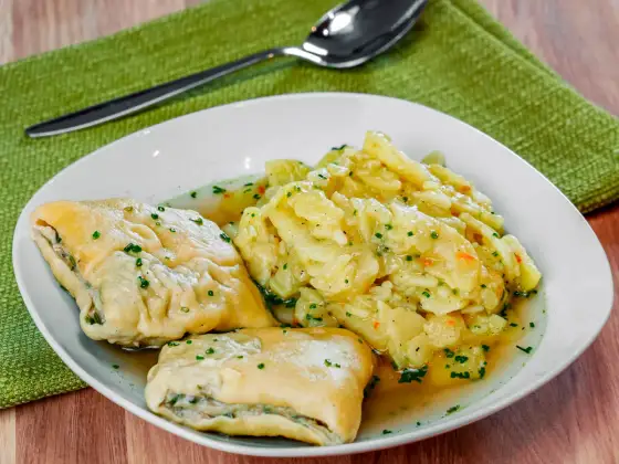 Maultaschen selber machen - schwäbisch, herzhaft und gelingsicher