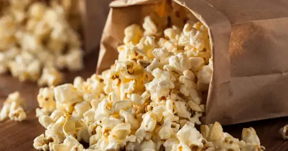 Czy popcorn jest zdrowy? Prawda o tej przekąsce