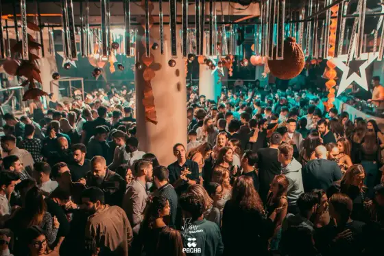 Discoteche a Barcellona per 17enni - le serate che funzionano
