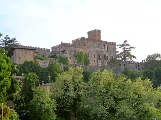 Borghi vicino Parma - Guida per itinerari tra castelli e sapori
