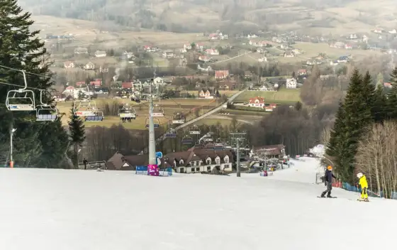 Hotele narciarskie z dziećmi: Stok pod drzwiami!
