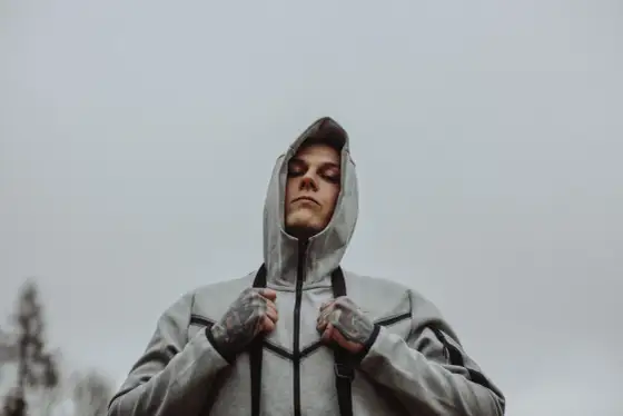 Nowa płyta Szpaka - Poznaj album Stare Numery i dowiedz się co dalej