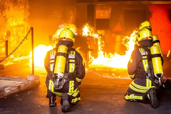 Berufsfeuerwehr werden - Voraussetzungen und Auswahlverfahren