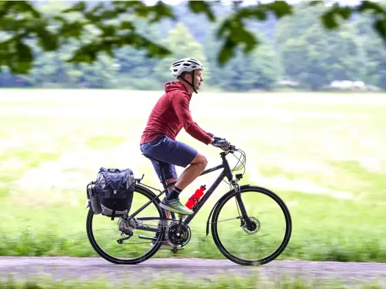 Rower trekkingowy - Jaki wybrać? Poradnik bez ściemy