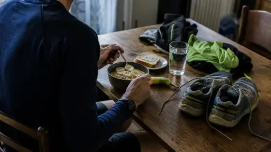 Alimentation pour semi-marathon - repas, gels et hydratation