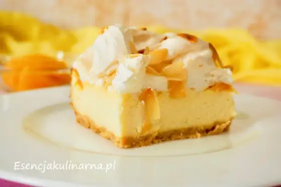 Sernik z brzoskwiniami - idealny, bez zakalca i pęknięć!