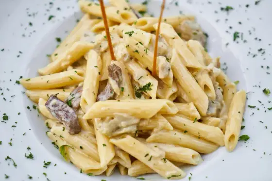 Makaron penne - Rigate czy lisce? Jak go idealnie ugotować?