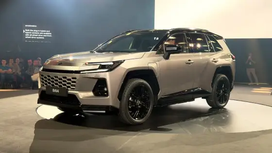 Nowa Toyota RAV4 2026 - Ceny w Polsce. Czy hybryda zastąpi diesla?