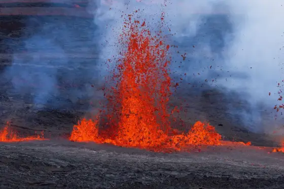 Największy wulkan świata - Mauna Loa. Przewodnik i fakty