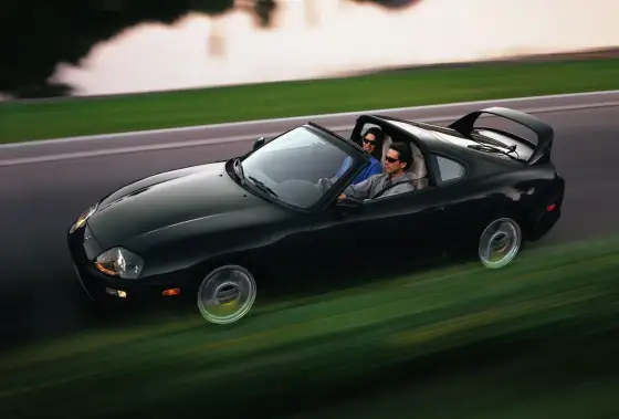 Nadwozie z wyjmowanym dachem - Czy to lepsze niż cabrio?