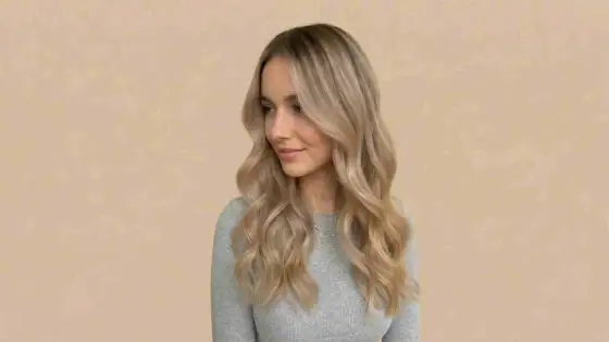 Piaskowy blond - jak uzyskać naturalny efekt bez żółtych tonów?