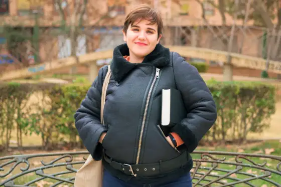 Kurtki przejściowe plus size: Jaki fason wybrać? Poradnik