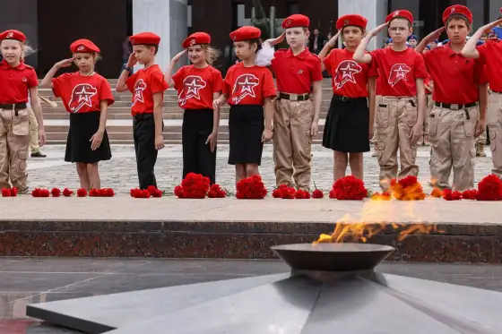 Zeus "Będziemy dziećmi" - Prawdziwy sens. Dlaczego wciąż działa?