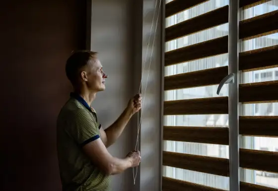 Rolety i osłony okienne - który typ sprawdzi się u Ciebie?