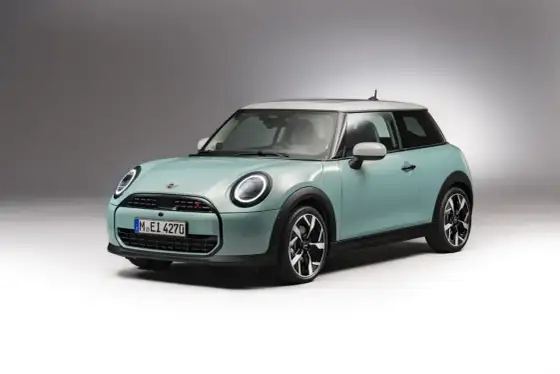 Ile kosztuje MINI Cooper w Polsce i która wersja ma sens?