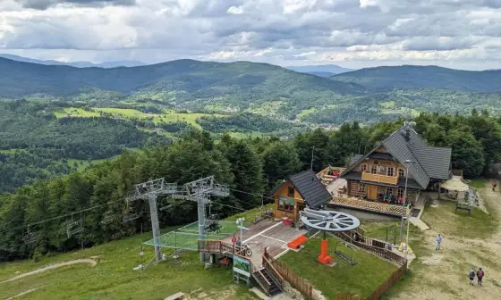Mosorny Groń - Szlaki, kolejka, widoki. Jak zaplanować wyjazd?