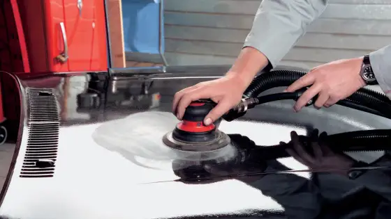 Stucco per carrozzeria, come riparare graffi e ammaccature