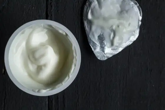 Skyr - czy to tylko modny jogurt? Sprawdź, zanim kupisz!