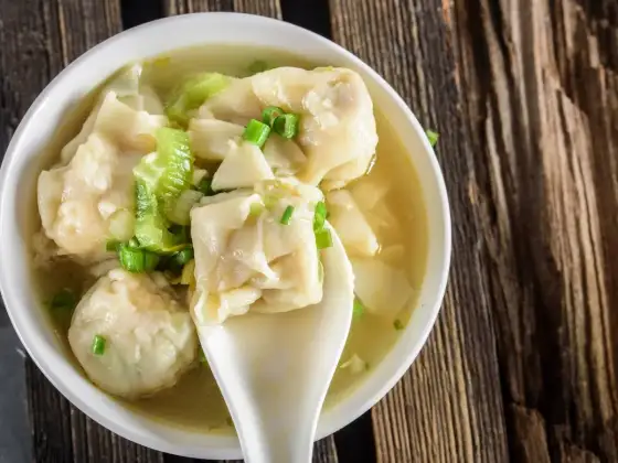 Idealna Zupa Wonton - Krok po Kroku i Bez Błędów