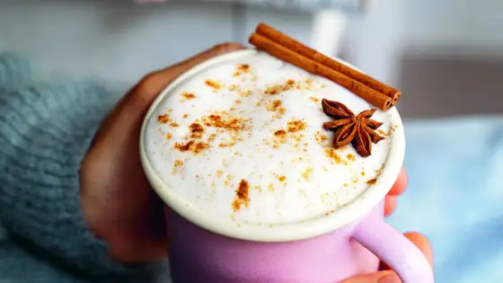 Chaï latte - Vrais bienfaits et comment le rendre sain