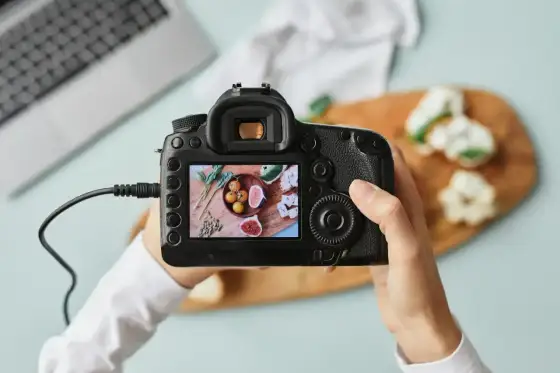 Lustrzanka SLR - Czy nadal warto? Przewodnik dla fotografa