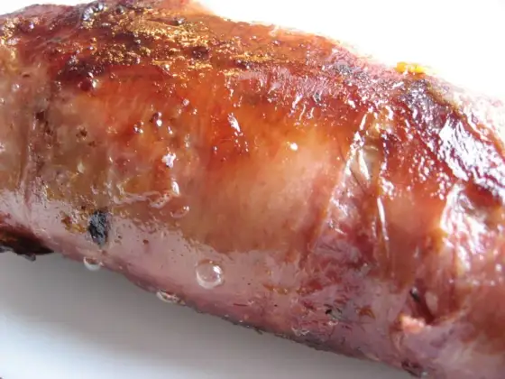 Andouillette à la poêle : le secret pour une cuisson parfaite sans éclater
