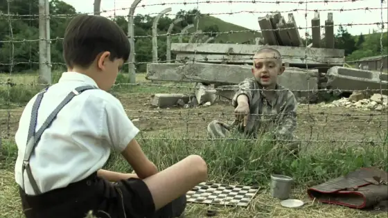 Chłopiec w pasiastej piżamie - Jak czytać tę powieść?