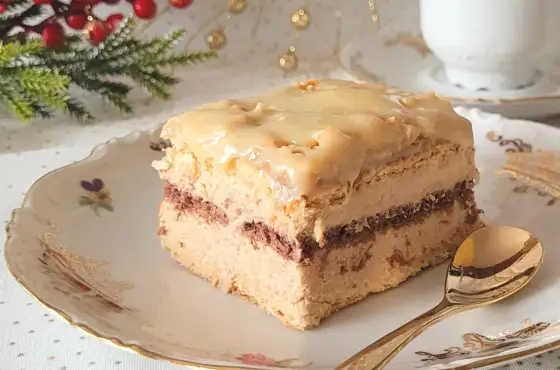 Ciasto z budyniem, które zawsze wychodzi - sekrety stabilnego kremu