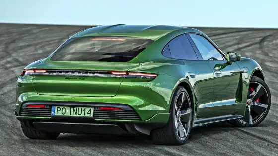 Porsche Taycan - Który model wybrać? Poradnik kupującego