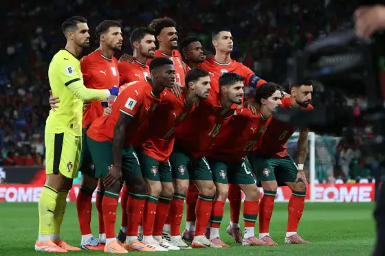 Słynny portugalski piłkarz - Rui Costa czy Eusébio? Sprawdź!